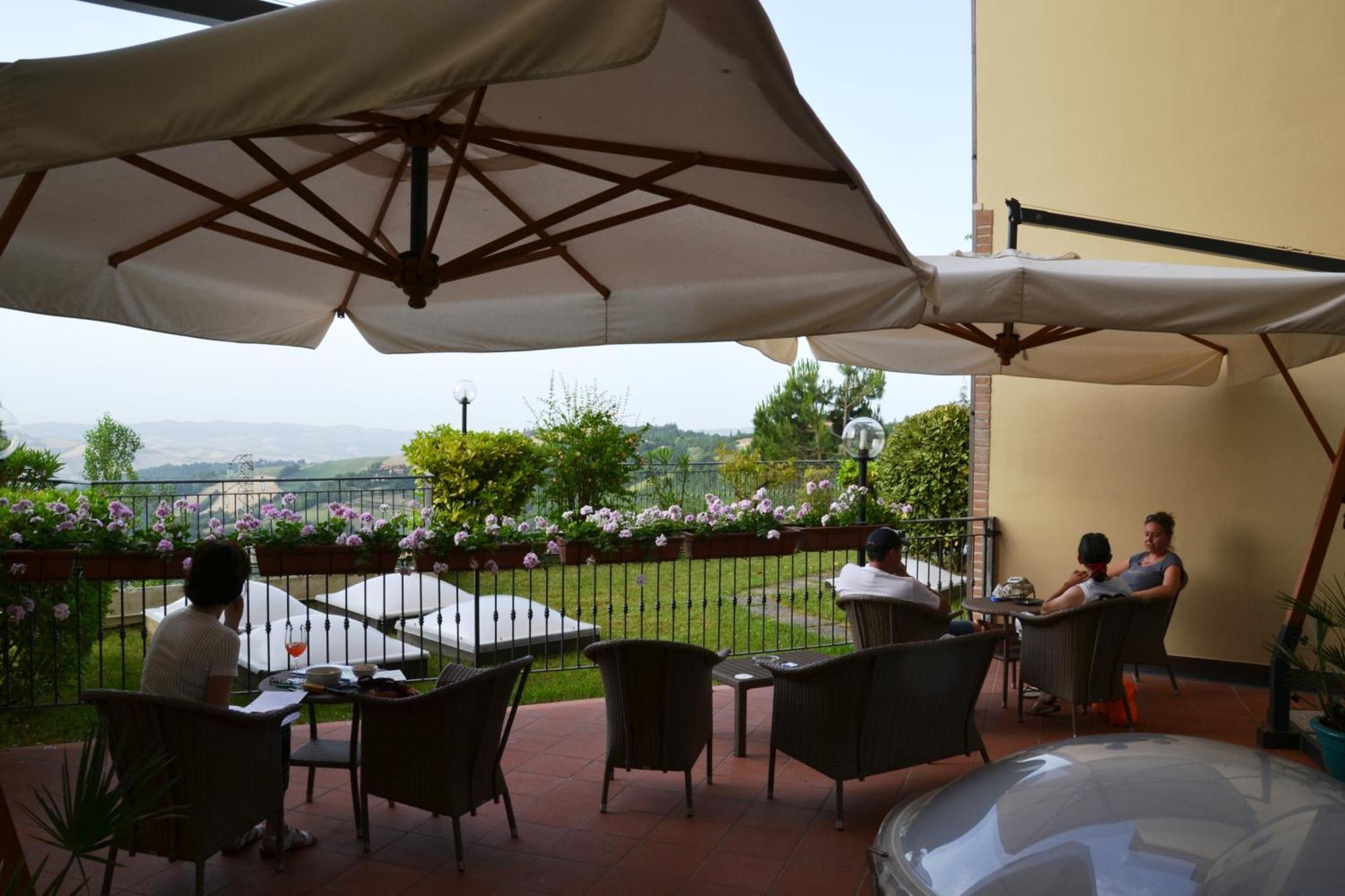 Hotel Mamiani & Ki-Spa Urbino Eksteriør billede